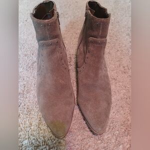 Marc Fisher Olive Wanida Leather Almond Toe Ankle Boot, Size 8½